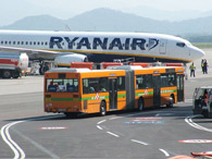 Cagliari airport distance, low cost flights, low cost Airlines, Ryanair 