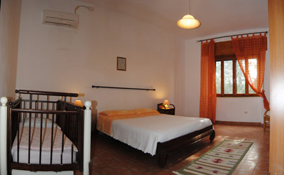 3 bed rooms,1 living room, villa self catering